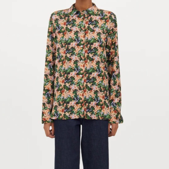 Vince Wild Primrose Silk Slim-Fit Blouse, Floral Print, Black & Multi, XS - Picture 3 of 5